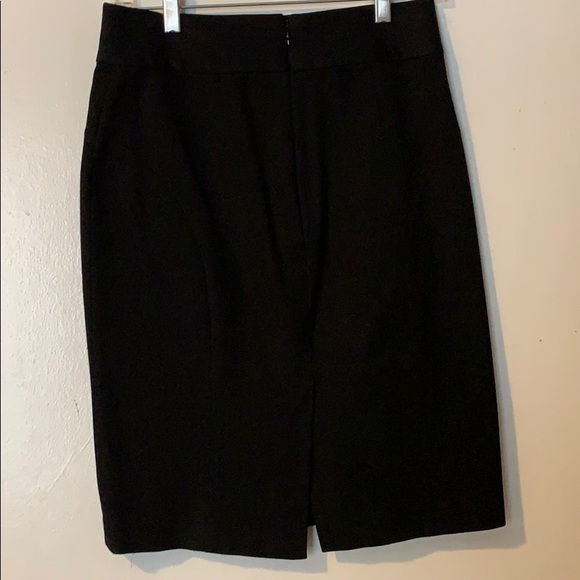 Black stretchy pencil skirt - Picture 2 of 3